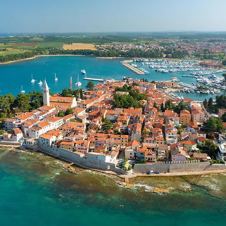 Διαμέρισμα Gemuetliche In Novigrad Mit Grill By Interhome